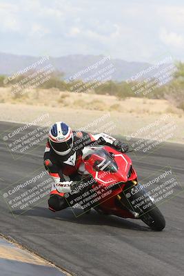 media/May-05-2025-Moto Forza (Mon) [[3c1838c5e5]]/1-A Group/Session 2 (Turn 7 Inside)/